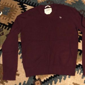 Abercrombie v neck sweater